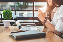 凯发K8国际曾诚：女性心态会更沉稳 未来性别区别没那么大